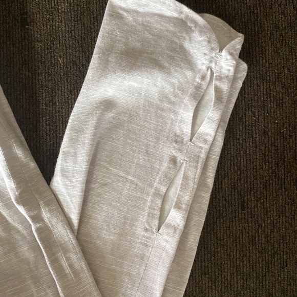 aerie chill play move leggings - Picture 2 of 4